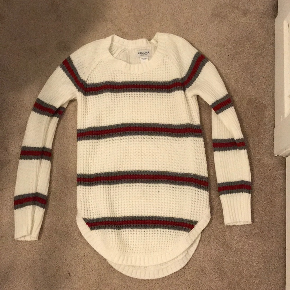 Super soft & stretchy Sweater!